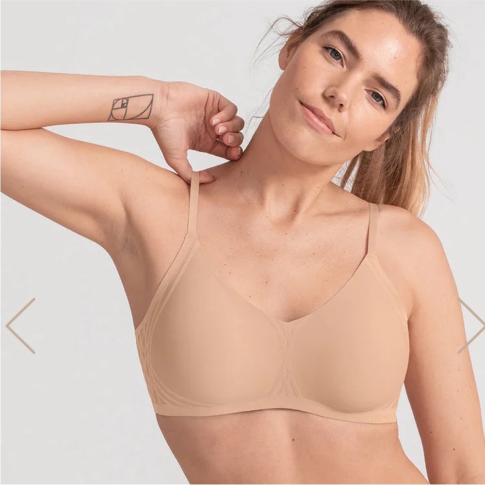 Honeylove Silhouette Bra Size Large Sand Beige Nude Tan Underwire Free T Shirt